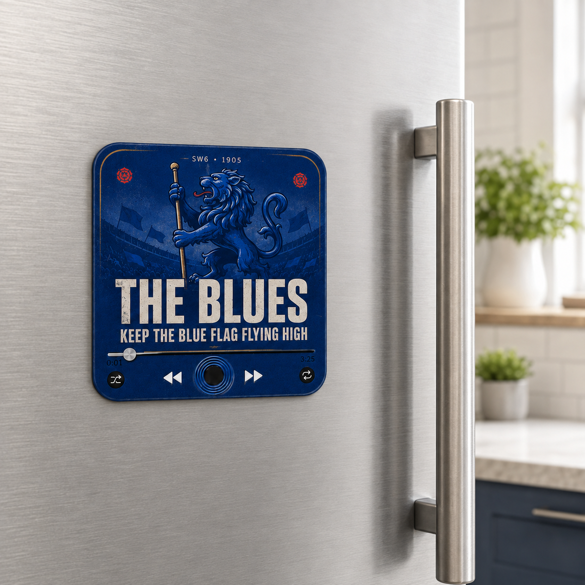 West London Blues Fußball-Soundmagnet an einem Kühlschrank